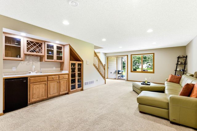 4831 Greenhaven Drive, White Bear Lake, MN 55127