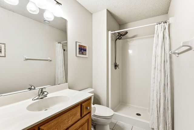 4831 Greenhaven Drive, White Bear Lake, MN 55127