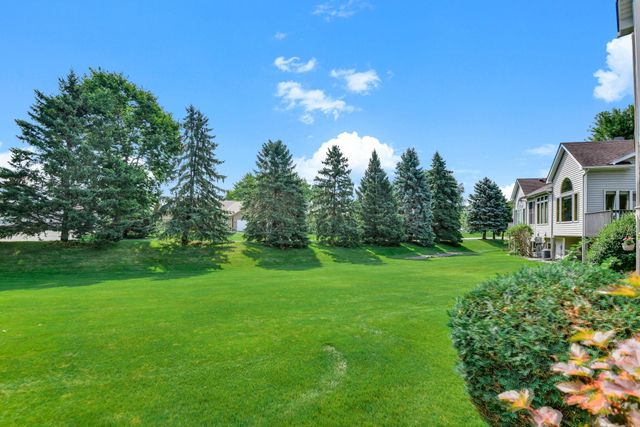 4831 Greenhaven Drive, White Bear Lake, MN 55127