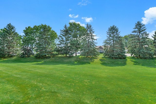 4831 Greenhaven Drive, White Bear Lake, MN 55127