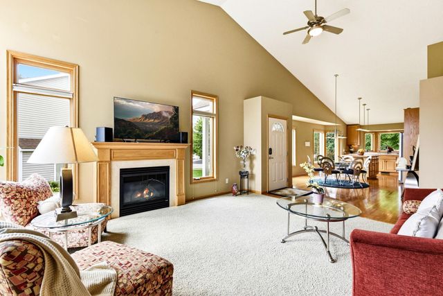 4831 Greenhaven Drive, White Bear Lake, MN 55127
