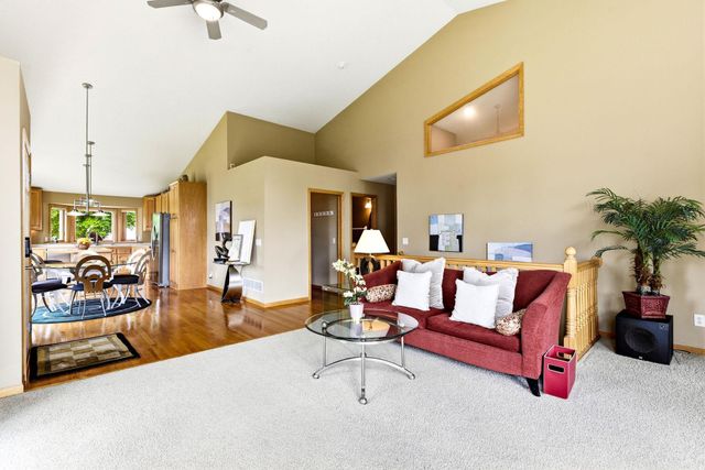 4831 Greenhaven Drive, White Bear Lake, MN 55127