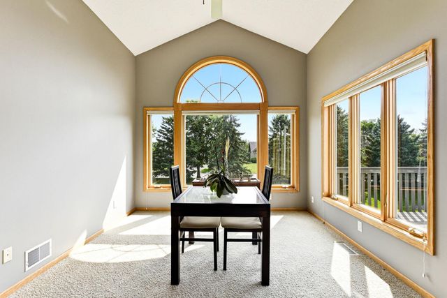 4831 Greenhaven Drive, White Bear Lake, MN 55127