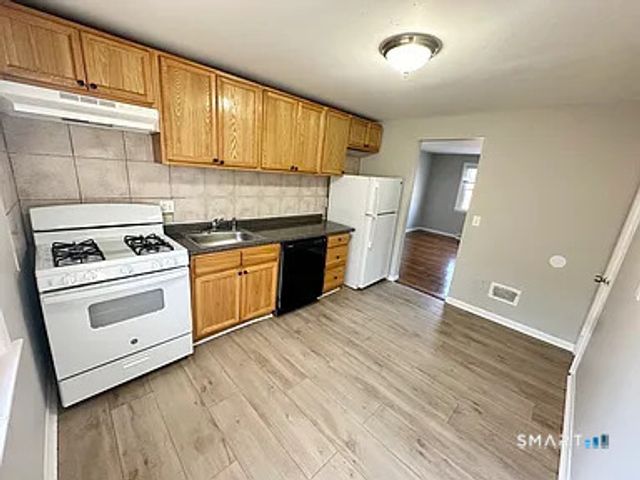 54 Judith Terrace, New Haven, CT 06513