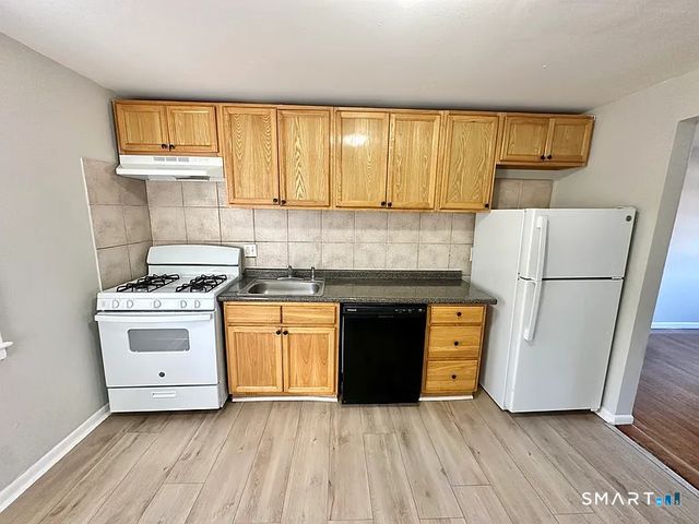 54 Judith Terrace, New Haven, CT 06513