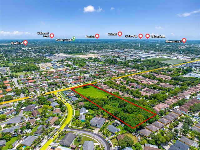 1560 W Mowry Drive, Homestead, FL 33030