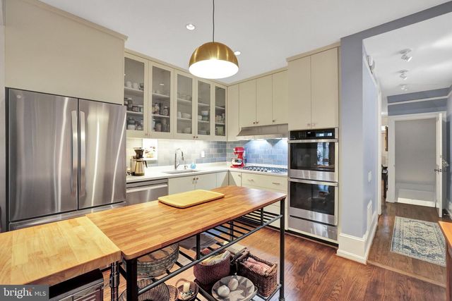 2230 DECATUR PL NW, Washington, DC 20008