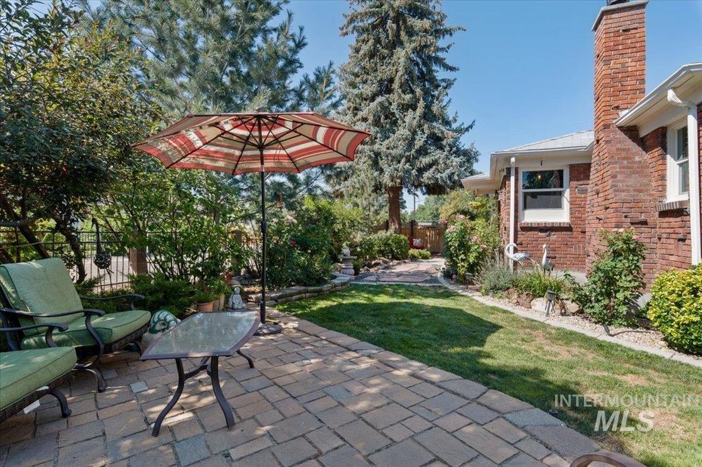 2401 N 26th St, Boise, ID 83702 photo 2
