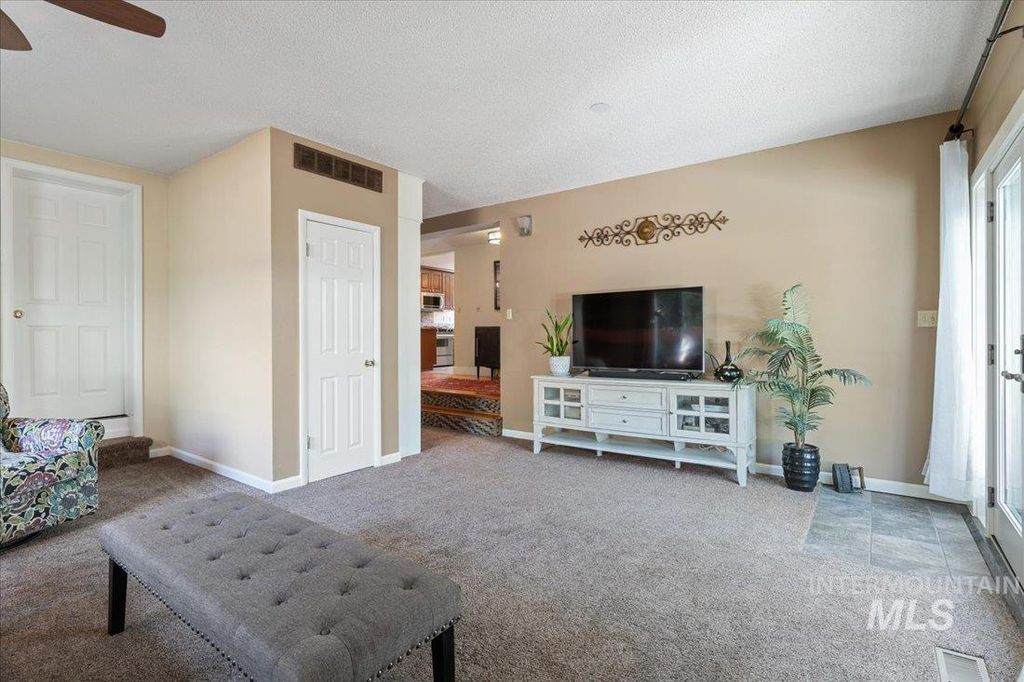 2401 N 26th St, Boise, ID 83702 photo 20