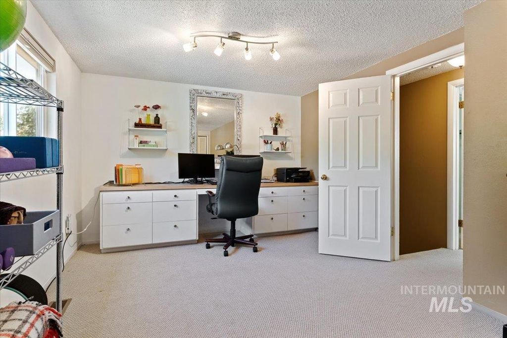 2401 N 26th St, Boise, ID 83702 photo 26