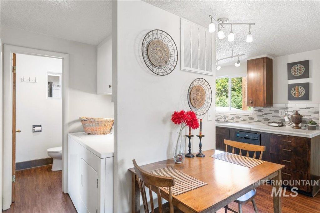 2401 N 26th St, Boise, ID 83702 photo 35