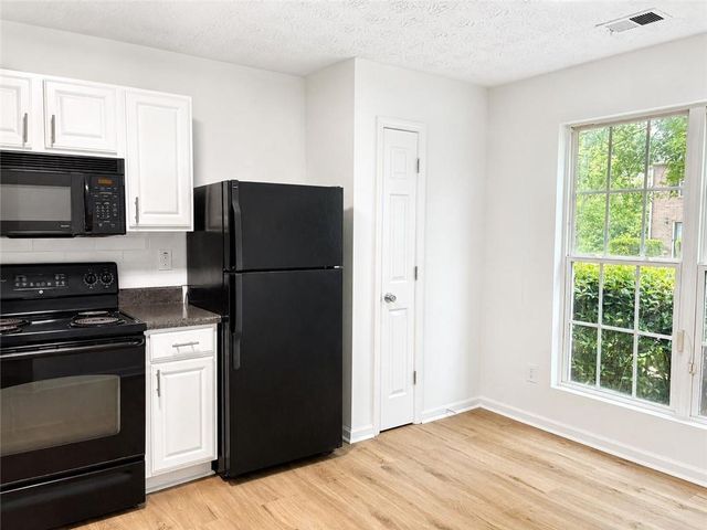 3511 Waldrop Trail, Decatur, GA 30034