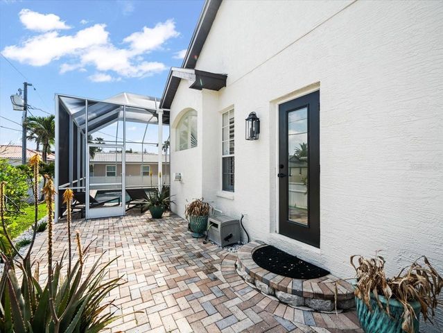 109 16TH STREET, Belleair Beach, FL 33786