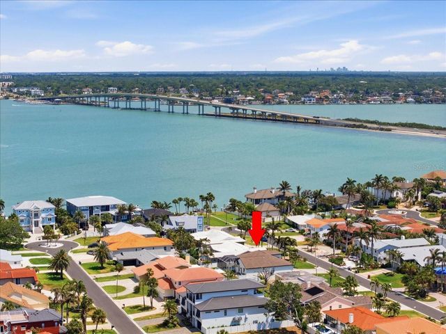109 16TH STREET, Belleair Beach, FL 33786