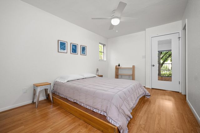 2104 Cullen Ave 202, Austin, TX 78757
