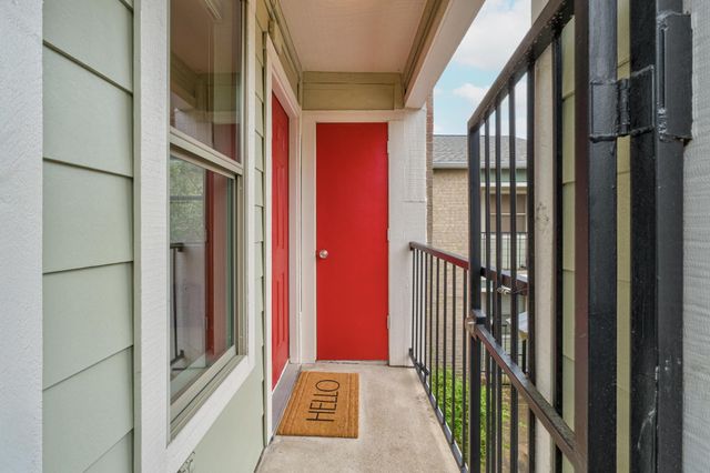 2104 Cullen Ave 202, Austin, TX 78757