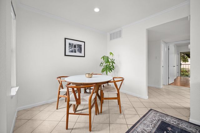 2104 Cullen Ave 202, Austin, TX 78757