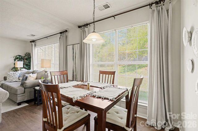 12511 Panthersville Drive, Charlotte, NC 28269