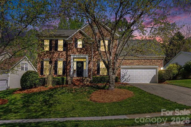 12511 Panthersville Drive, Charlotte, NC 28269
