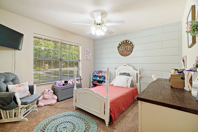 245 Red Oak Lane, Powderly, TX 75473