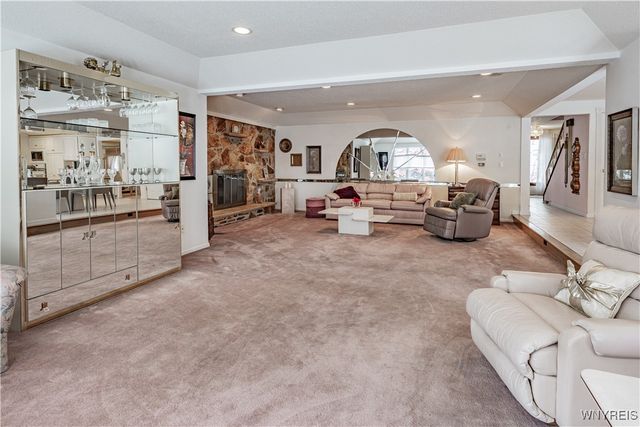 2795 Colvin Boulevard, Tonawanda, NY 14150