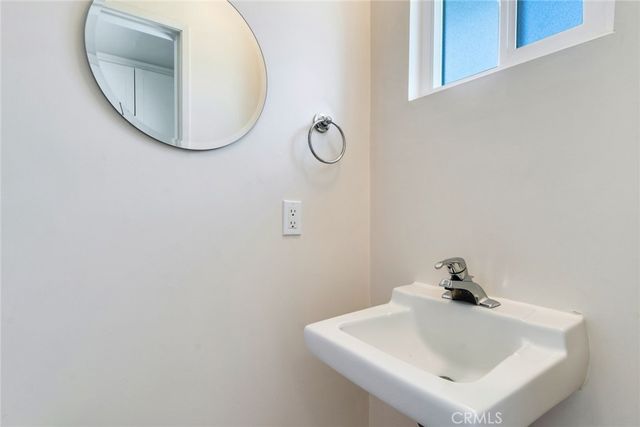 2343 Navarro Drive, Claremont, CA 91711