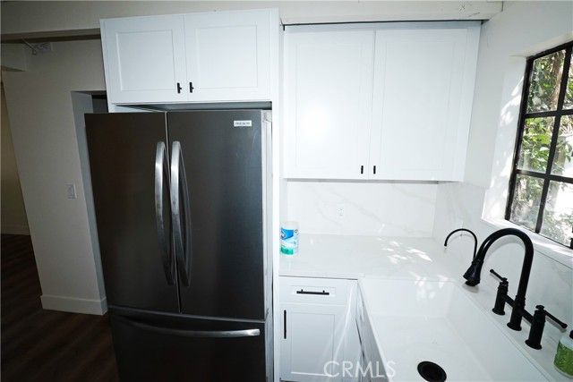 2615 Manhattan, Montrose, CA 91020