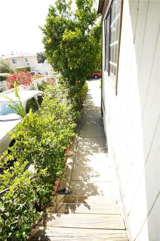 2615 Manhattan, Montrose, CA 91020