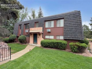 2959 Mesa Road C, Colorado Springs, CO 80904