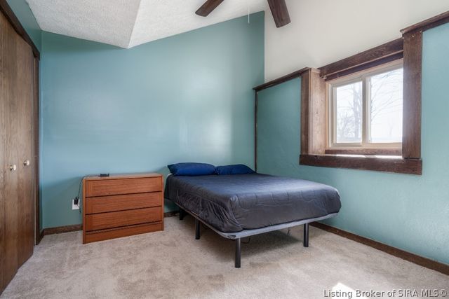 313 Mary Drive, New Albany, IN 47150