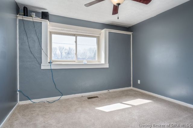 313 Mary Drive, New Albany, IN 47150