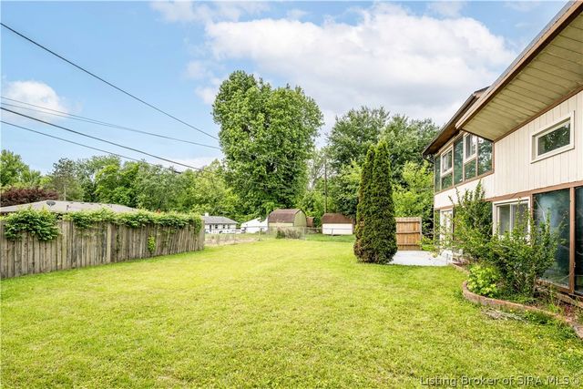 313 Mary Drive, New Albany, IN 47150