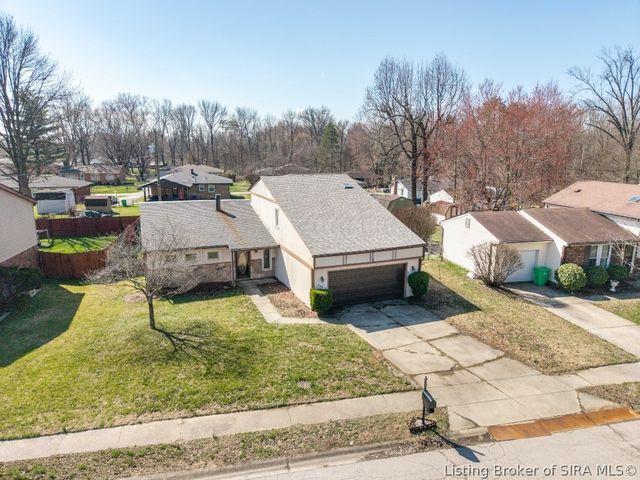 313 Mary Drive, New Albany, IN 47150
