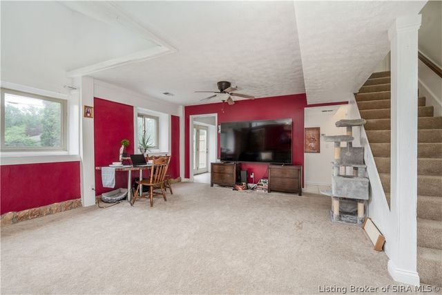 313 Mary Drive, New Albany, IN 47150