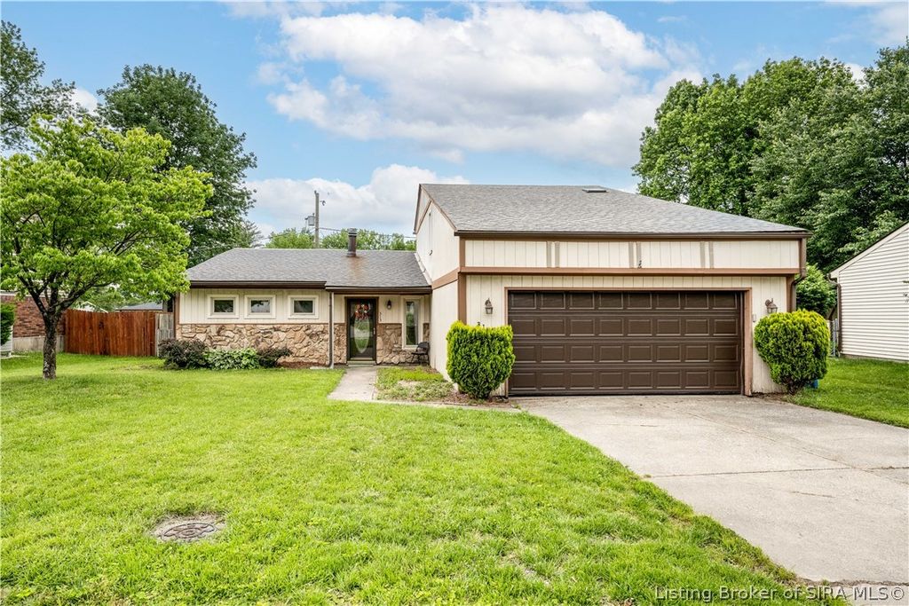 313 Mary Drive, New Albany, IN 47150