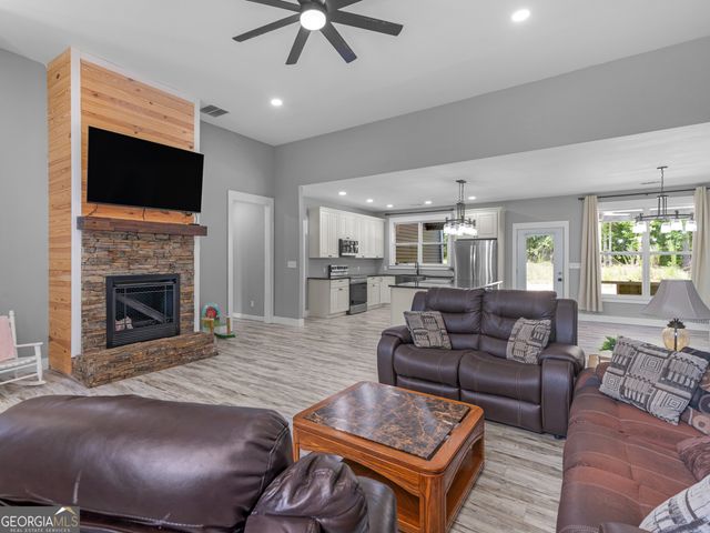 369 Ramah Church Road, Barnesville, GA 30204