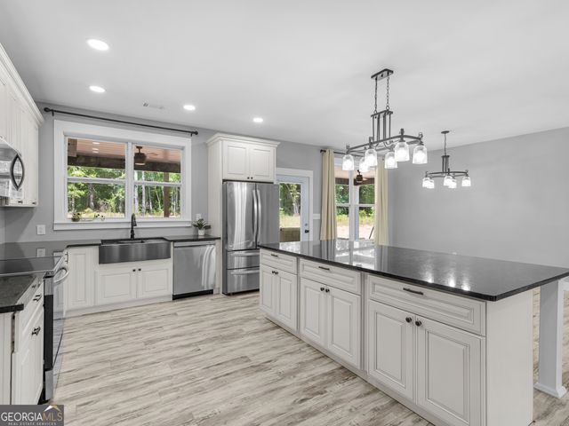 369 Ramah Church Road, Barnesville, GA 30204