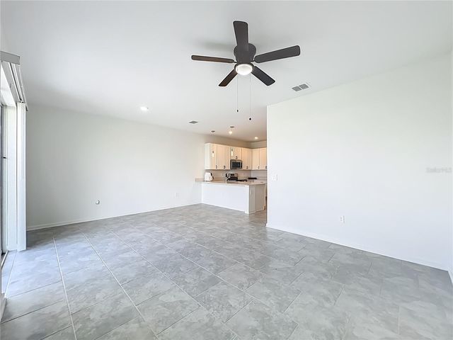 3185 LAURENT LOOP, Davenport, FL 33837