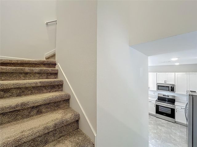 3185 LAURENT LOOP, Davenport, FL 33837