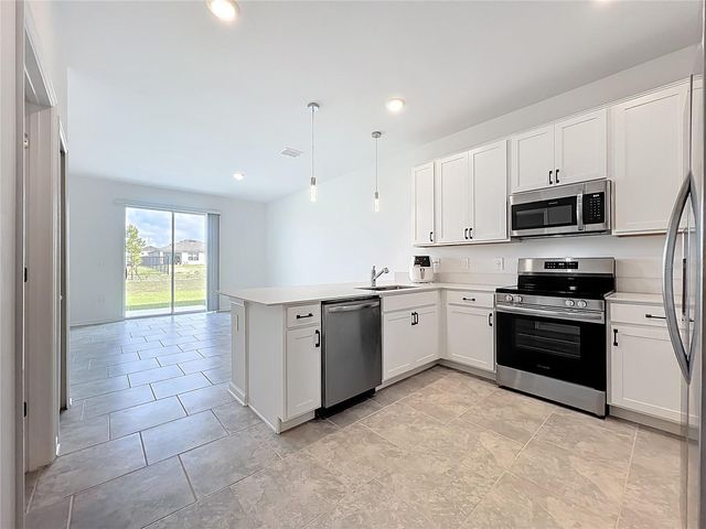 3185 LAURENT LOOP, Davenport, FL 33837