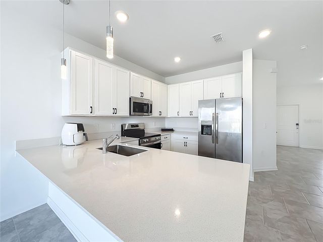 3185 LAURENT LOOP, Davenport, FL 33837