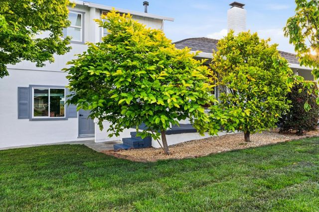 528 Santa Teresa Way, Millbrae, CA 94030