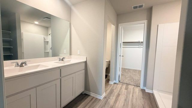 568 MARSH Street, Cleburne, TX 76033