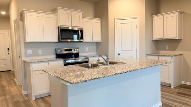 568 MARSH Street, Cleburne, TX 76033