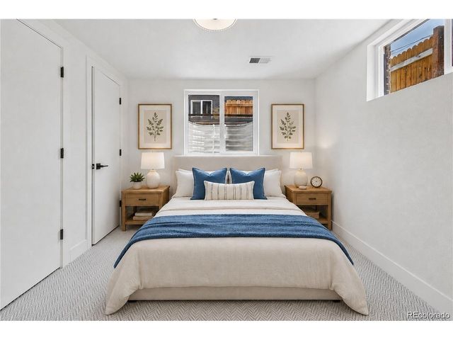 1372 Zenobia St, Denver, CO 80204