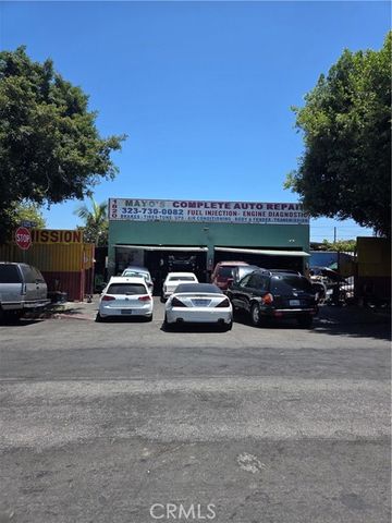 1820 W Adams Boulevard, Los Angeles, CA 90018