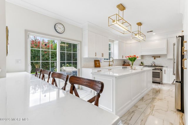 13 Baltusrol Drive, Manalapan, NJ 07726
