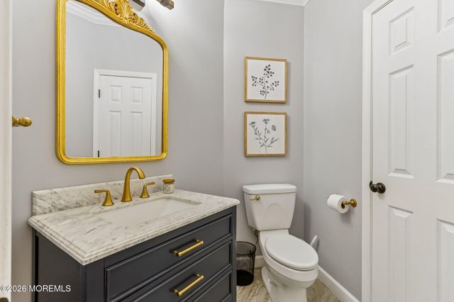 13 Baltusrol Drive, Manalapan, NJ 07726