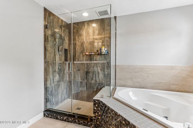 13 Baltusrol Drive, Manalapan, NJ 07726
