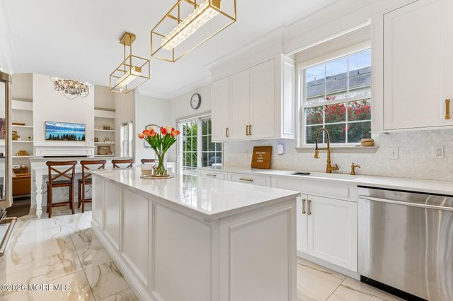 13 Baltusrol Drive, Manalapan, NJ 07726